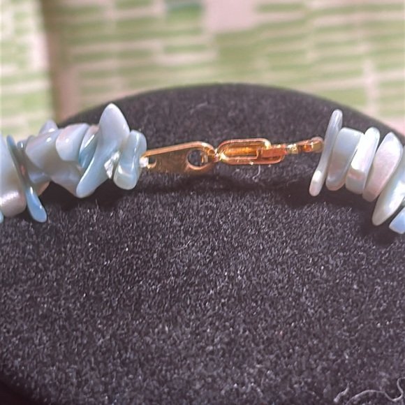 Shell necklace - Picture 5 of 5